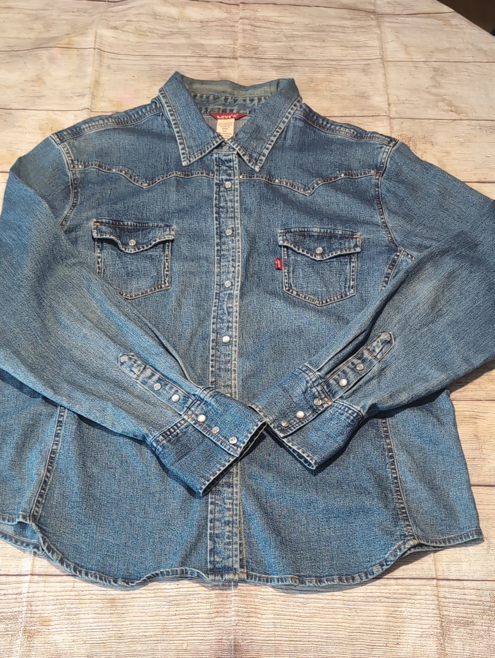 Levi's Women's Blue Denim Pearl Snap Rhinestone Detail Sx XXL Western Shirt